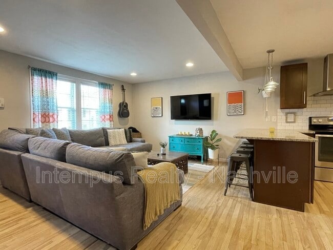 Photo - 120 Lucile St