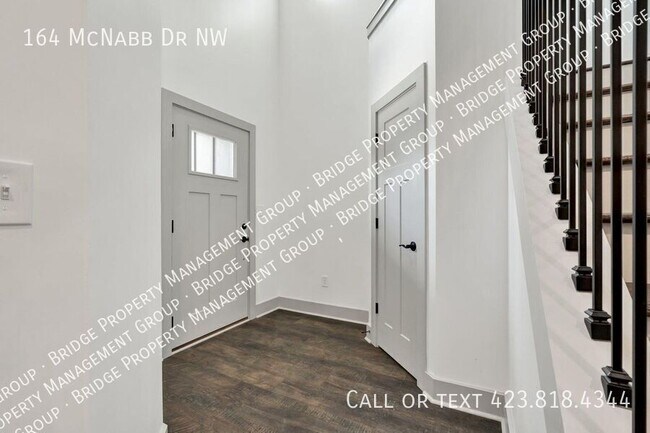 Photo - 164 McNabb Dr