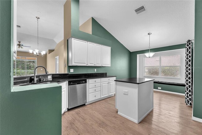 Photo - 17738 Nathans Dr