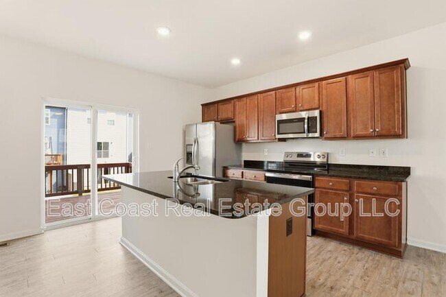 Photo - 202 Magellan Dr