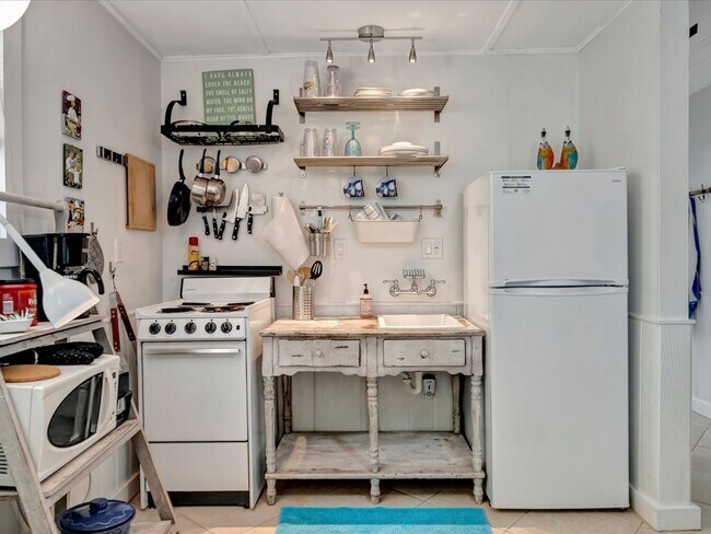 Photo - 5215 Calle De Costa Rica Unidad B