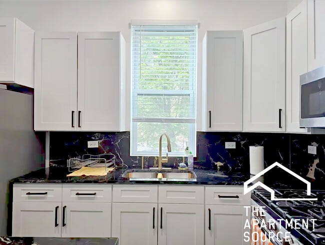 Photo - 2937 W Jackson Blvd Unit 1