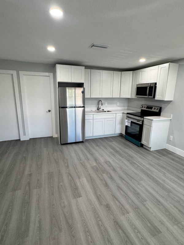 Photo - 3012 Ybor St