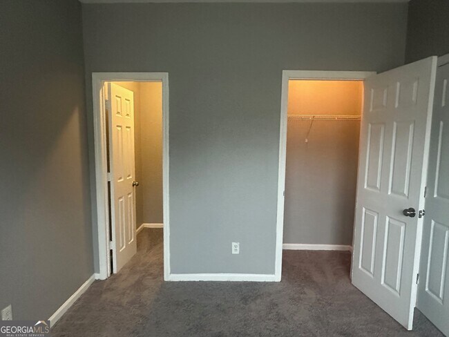 Photo - 293 Brookview Dr
