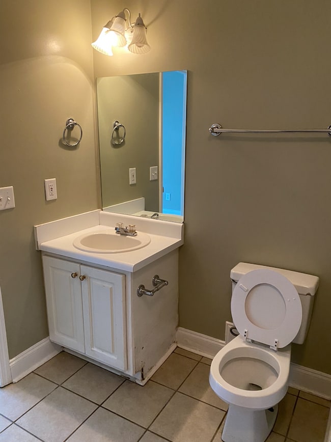 Photo - Center Place - 677/679 Unit 677