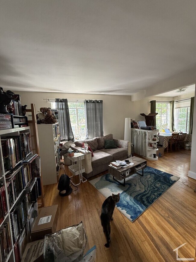 93 Strathmore Rd