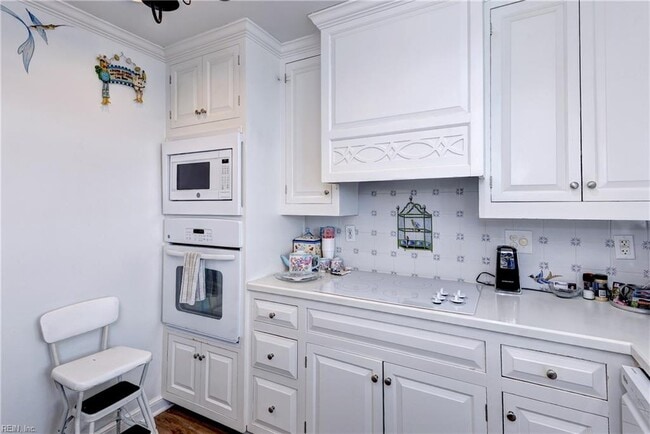 Photo - 7505 River Rd Unit 17A