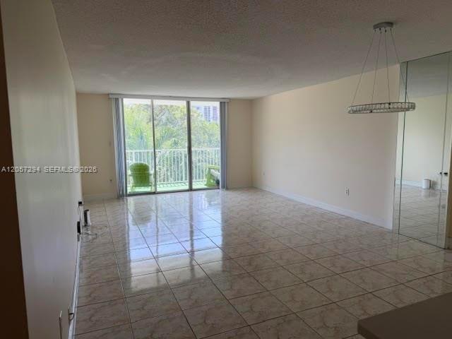 Photo - 2801 NE 183rd St Unit 308W