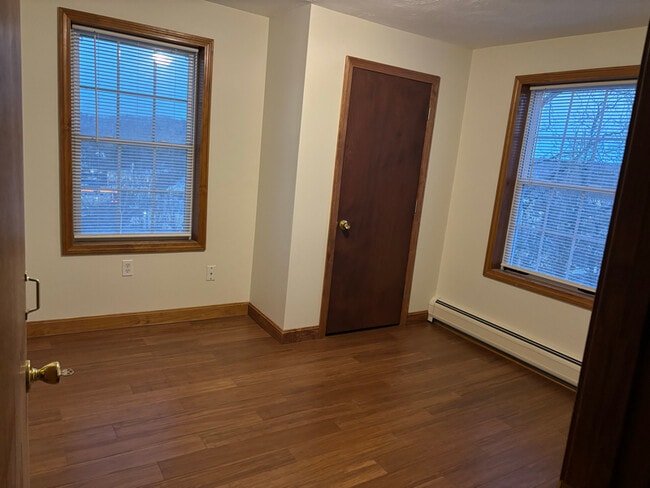 Photo - 1 Hemans St Unit 2