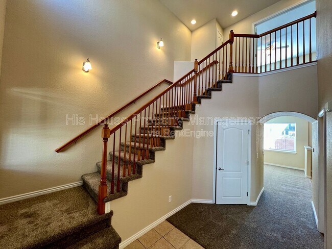 Photo - 5551 W 29th St