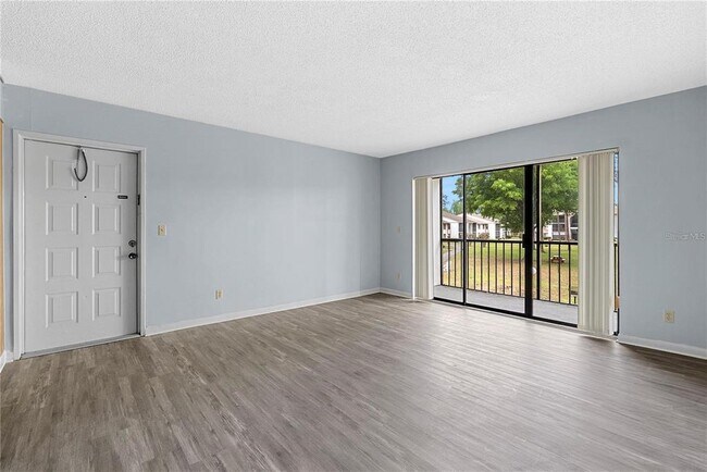 Photo - 8203 Sun Spring Cir Unit 62