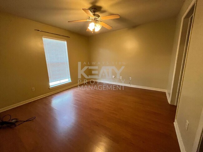 Photo - 109 Country Ln Unit A