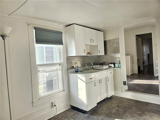 Photo - 607 N Cayuga St