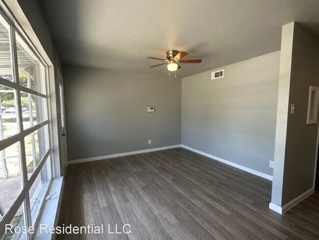 Photo - 3 br, 1 bath House - 342 Trudell Dr