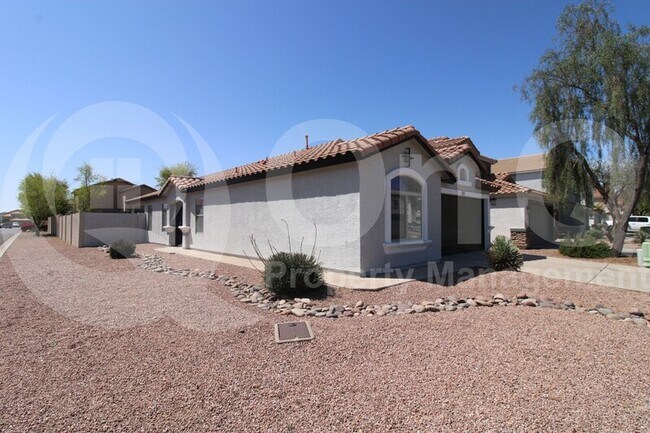 Photo - 509 E Daniella Dr