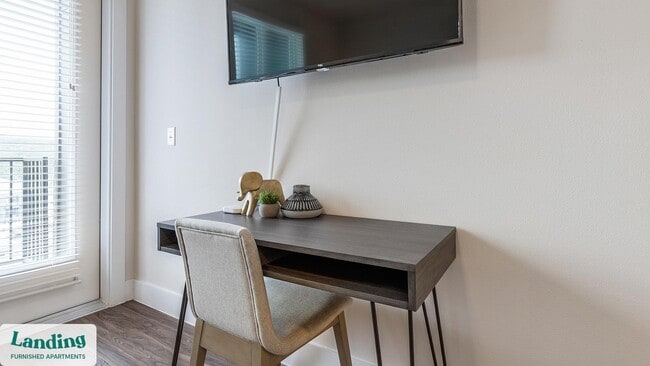 Photo - 15950 Chase Hill Blvd Unidad 9412