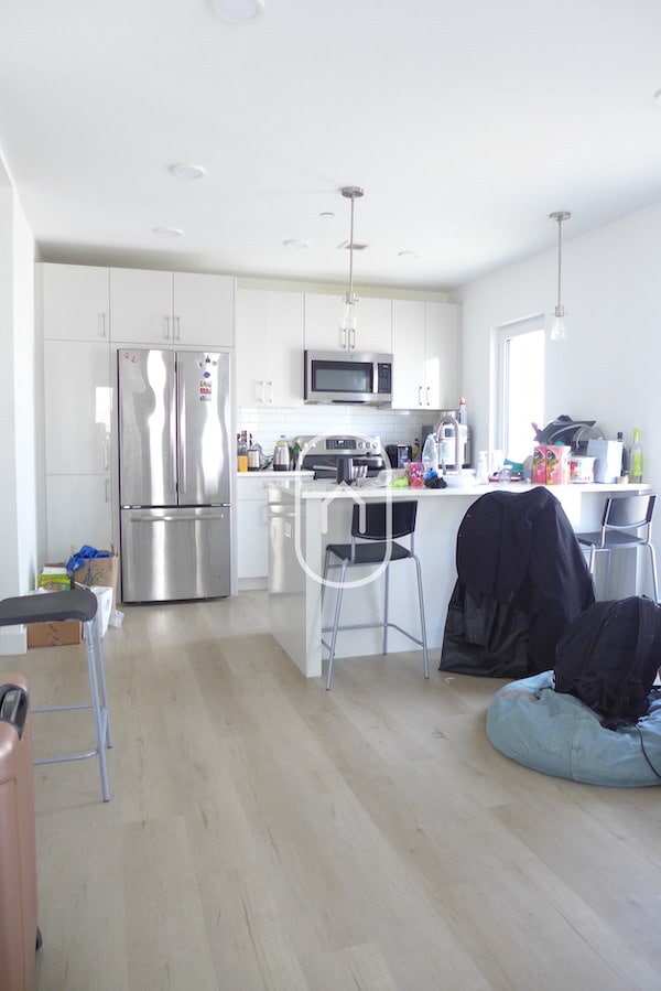 Photo - 2767 Washington St