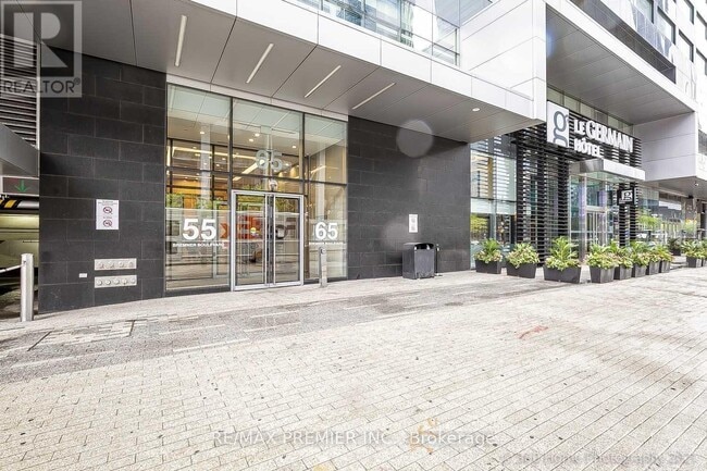 Photo - 65 Bremner Blvd Unité 3308