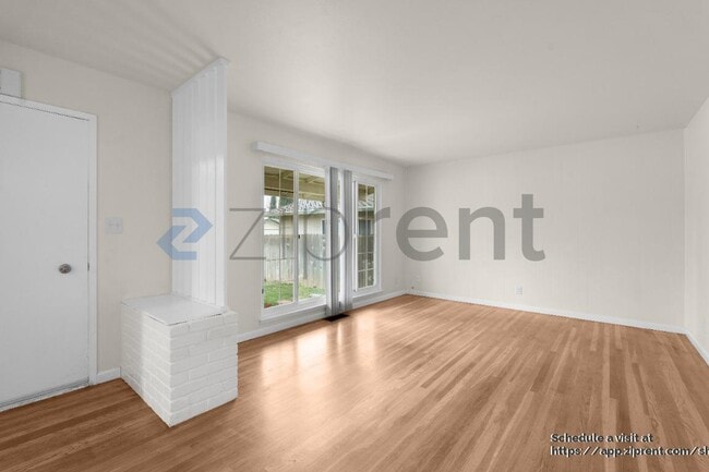 Photo - 9033 Fashion Dr