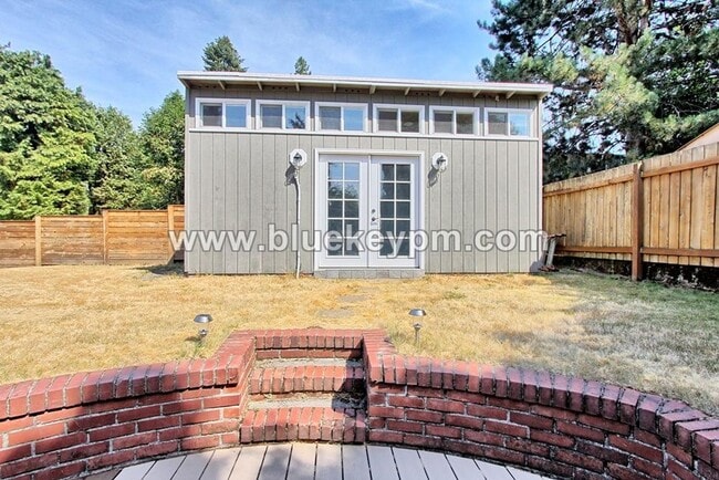 Photo - 3806 SE Drake St