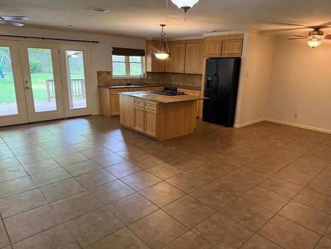 Photo - 6805 Sandpiper Dr