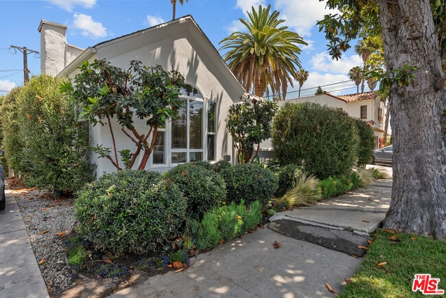 Photo - 4417 W 29th St Casa