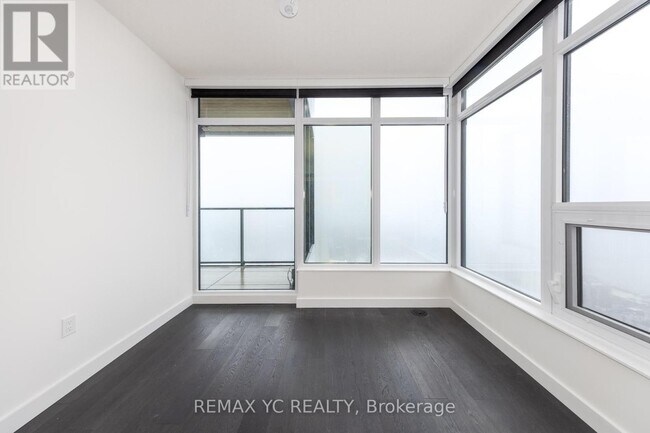 Photo - 1 Concord Cityplace Wy Unité 5705