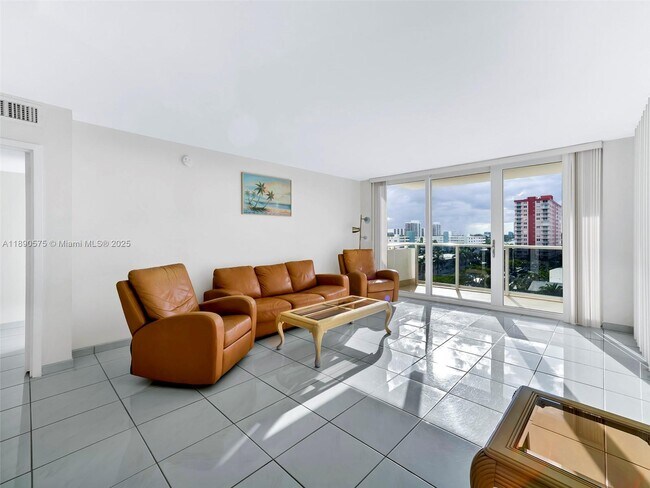 Photo - 3140 S Ocean Dr Unidad 612