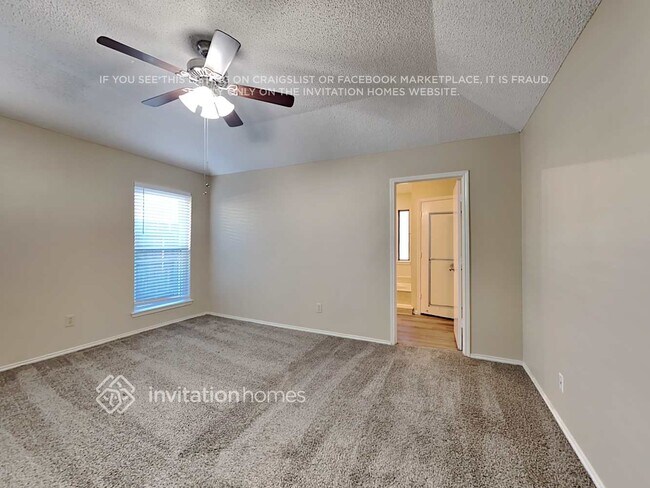 Photo - 305 Iberis Dr