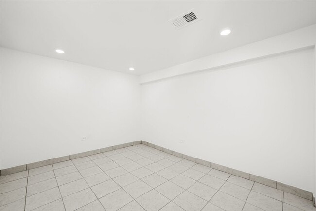 Photo - 5331 W Congress Pkwy Unit G