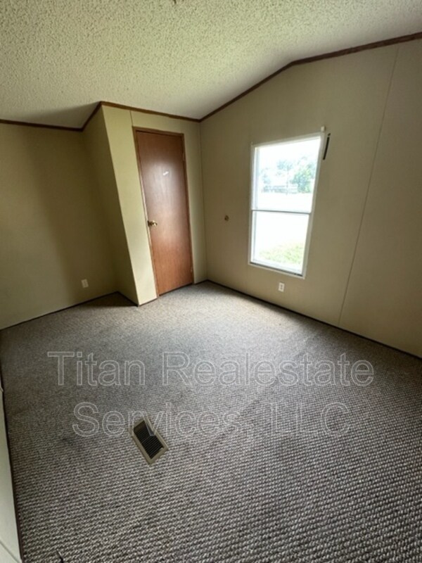 Photo - 1835 S Lake Arthur Ave