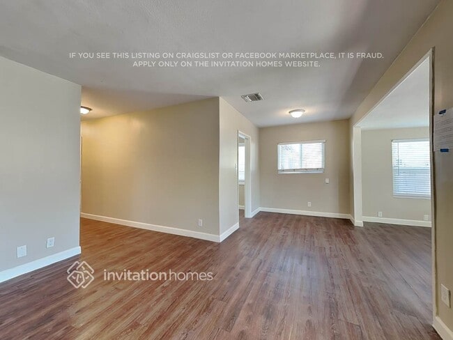 Photo - 6952 Donna Ave