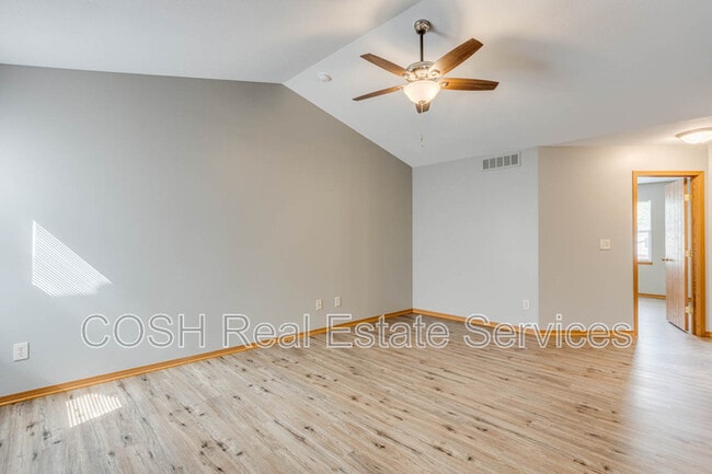 Photo - 1028 E Karla Ct