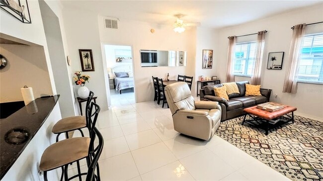 Photo - 1064 N Tamiami Trl Unit 1606