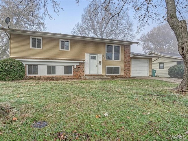 Building Photo - 1203 Princeton Dr
