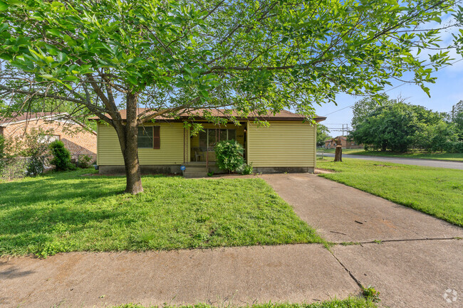 Building Photo - 1302 Redondo Dr Rental