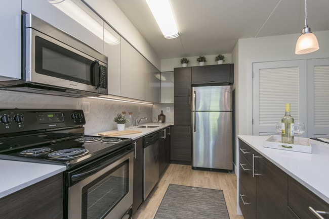 Sample Kitchen - Gulph Mills Village Apartments
