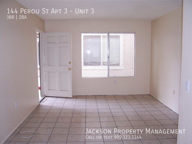 Spacious 3 Bedroom Unit - Spacious 3 Bedroom Unit Apartamento Unidad 3