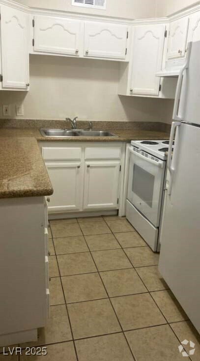 Building Photo - 412 W Monroe Ave Unit 4 Rental