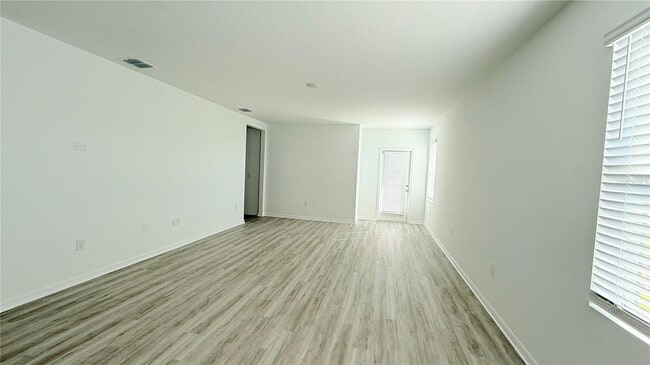 Photo - 2986 Waterlily Wy