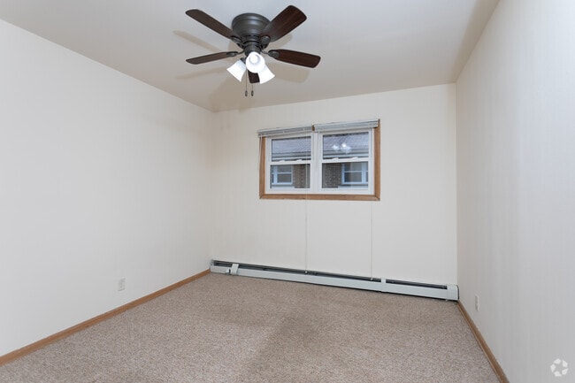 1BR, 1BA