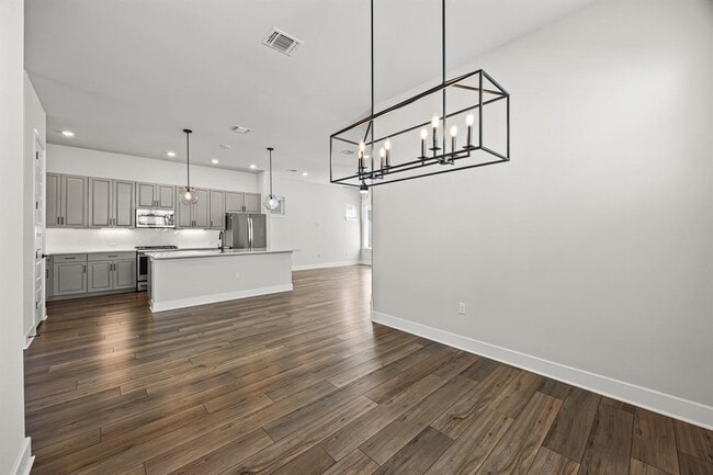 Photo - 5806 Rangeland Rd