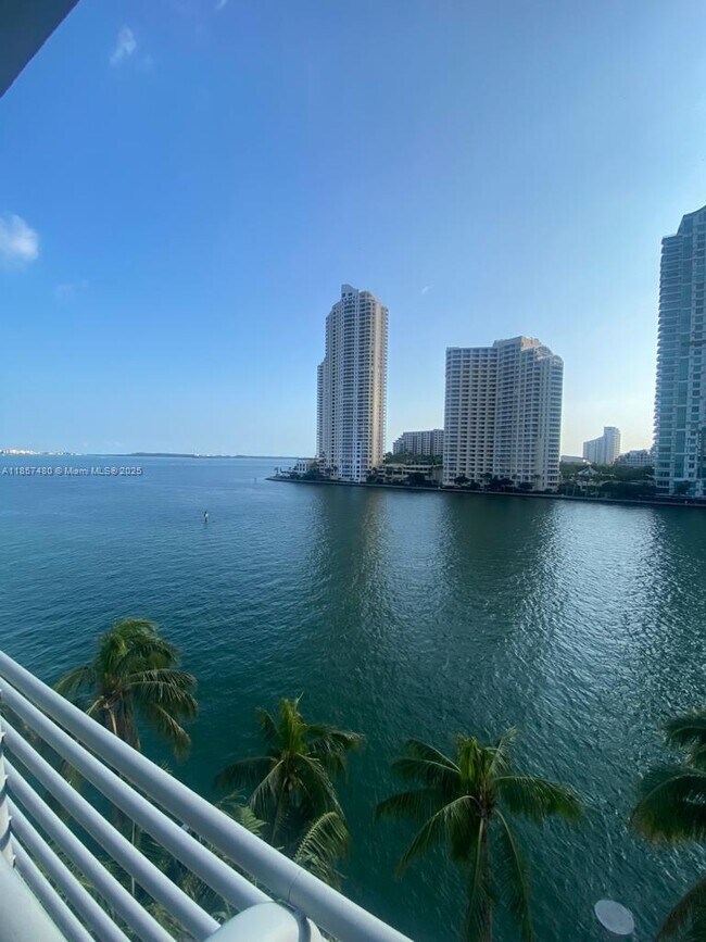 Photo - 335 S Biscayne Blvd Unit 607
