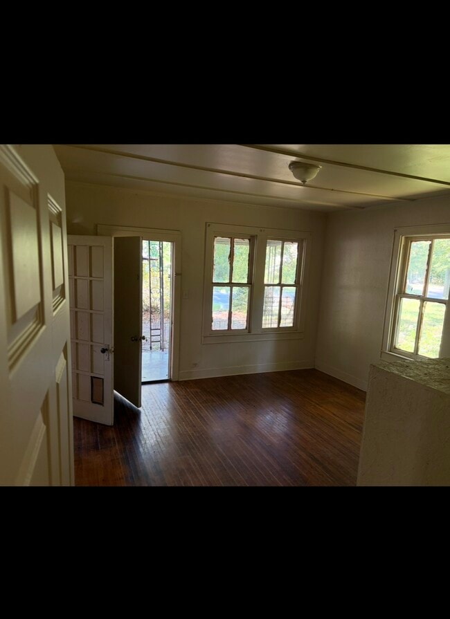 Photo - 4406 Jackson St