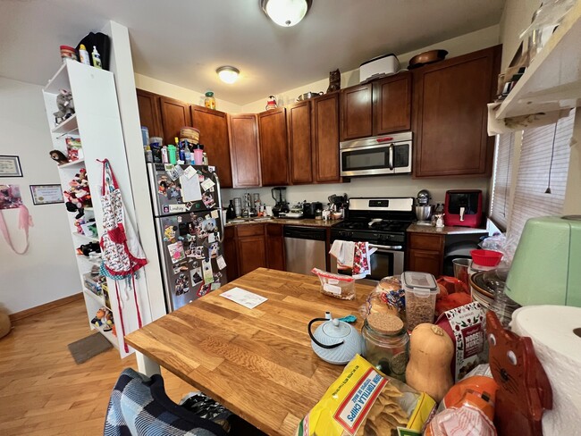 Photo - Greenleaf-Paulina Apartments