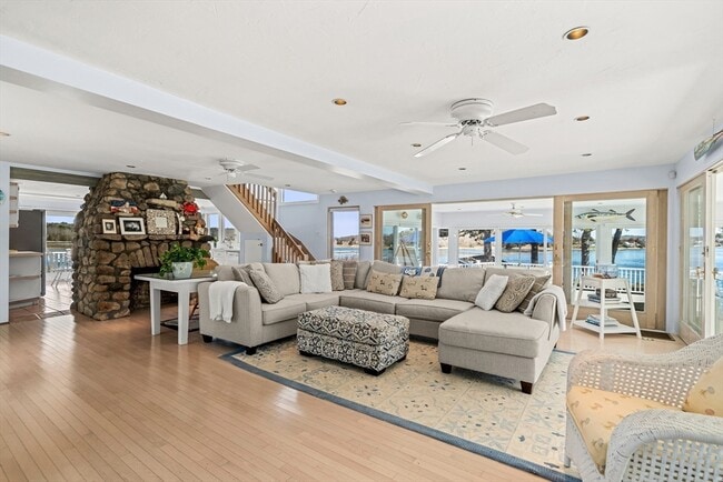 62 Crafts Rd