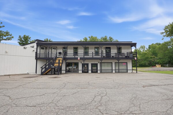 Photo - 780 N Van Dyke Rd Unit Apt #3