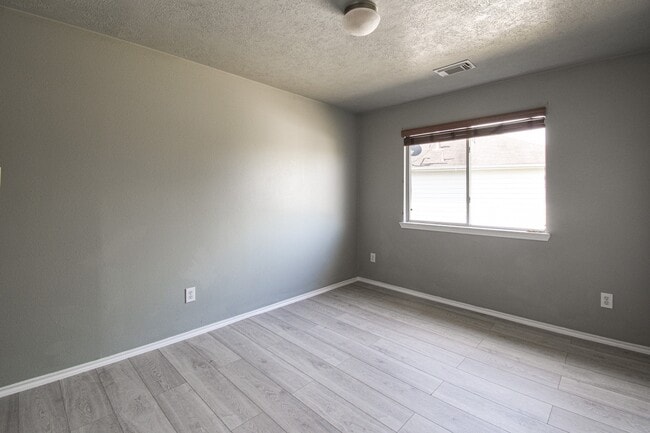 Photo - 19362 Moss Meadow Ln