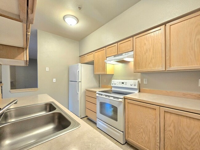 Photo - Condo in Brookwood Community in Bothell  Pet Friendly!