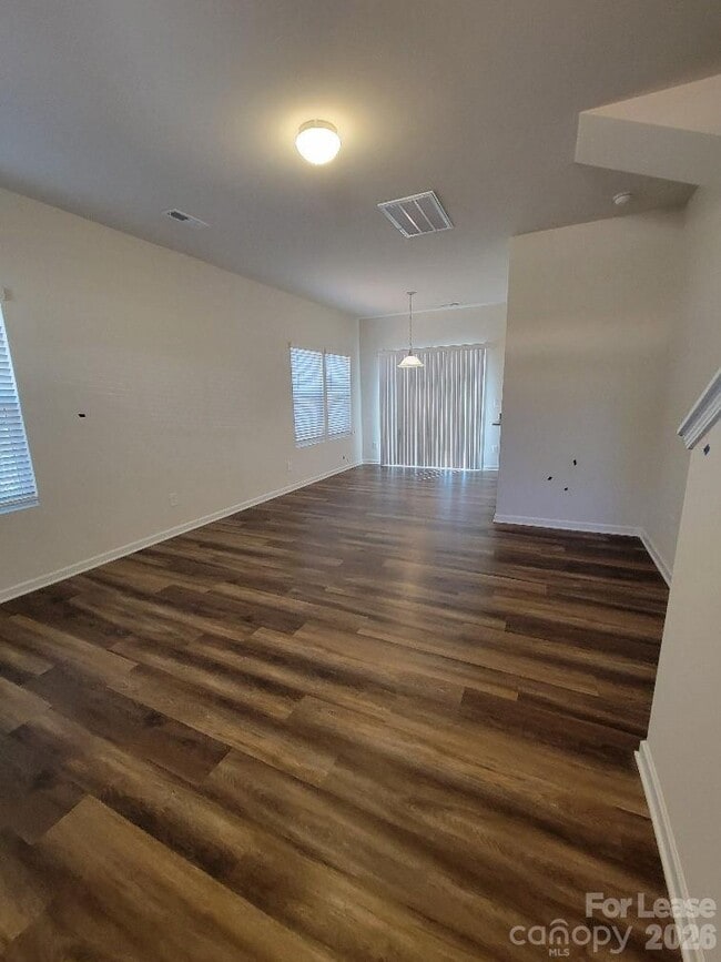 Photo - 6941 Calton Ln